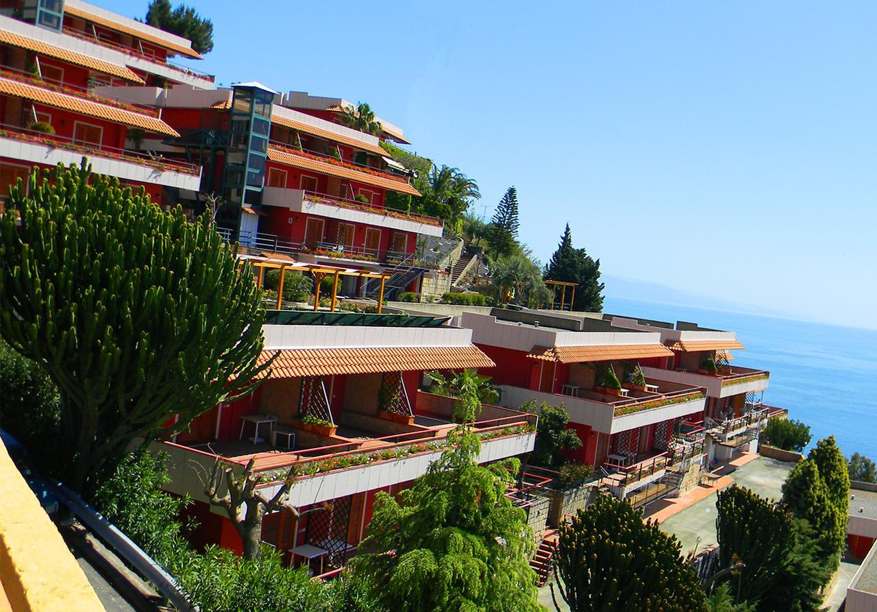 Residence Letojanni Taormina Exteriér fotografie